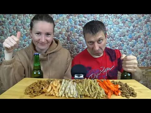 Видео: МУКБАНГ ПИВО КАЛЬМАРЫ СУШЕНАЯ РЫБКА И КИРИЕШКИ | MUKBANG BEER SQUID DRIED FISH AND SCALLOPS #мукбанг