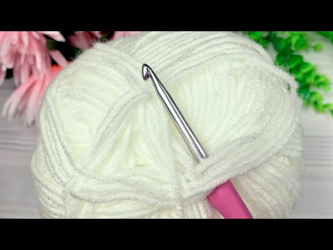 Видео: ПОСМОТРИТЕ на эту КРАСОТУ! НОВЫЙ узор крючком: идеальная и простая вязка крючком, всего 2 ряда