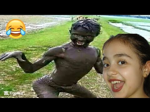 Видео: "Смешно до упаду! 🤣""Лучшие смешные видео 2025!""Готовы смеяться? 😆"