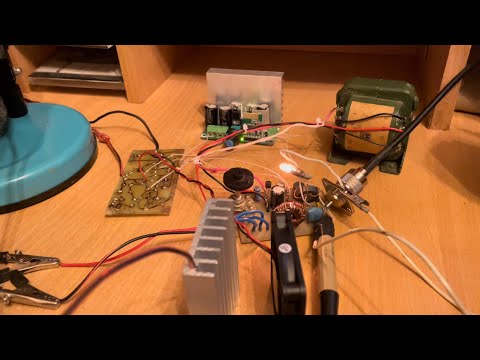 Видео: АМ передатчик с трансформаторным модулятором.