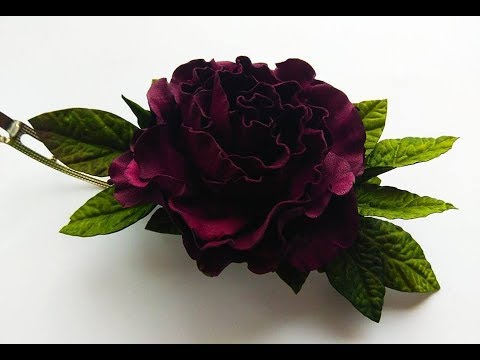 Видео: МК Роза из фоамирана на заколке цвет бургундия