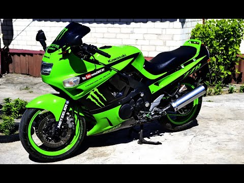 Видео: Замена подшипников в рулевой колонке Kawasaki ZZR600/масла в передней вилке и масла в двигателе...