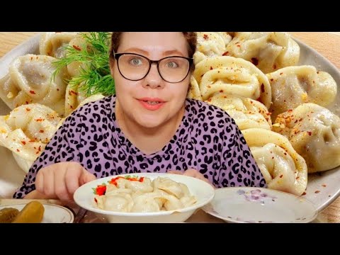 Видео: Мукбанг Пельмени/Инна Судакова сделала обряд на хейтеров