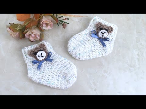 Видео: Детские носки Easy Crochet / Детские вязаные носки с медвежонком / на 3 месяца