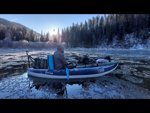 Видео: Река Мана. Сплав по первому льду.