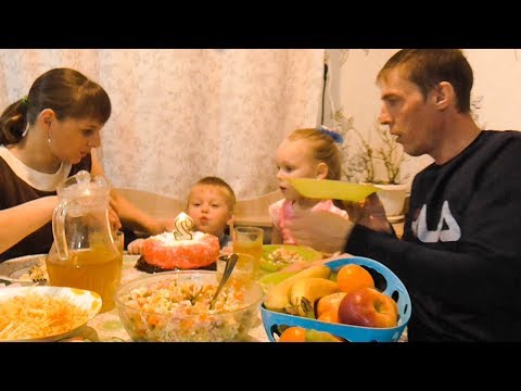 Видео: День рождения Матвея. Из города в деревню 166 серия