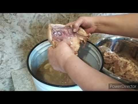 Видео: ПРЕССОВАНОЕ МЯСО С ГОЛОВЫ
