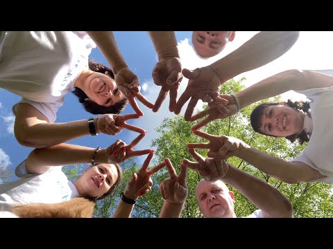 Видео: Видео-поздравление выпускникам от родителей. Выпуск 2023.