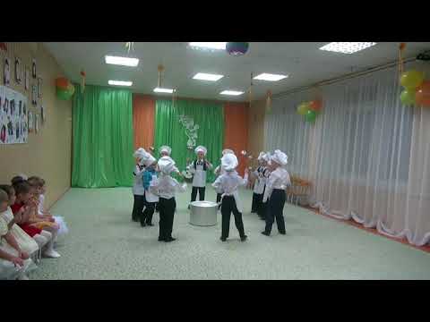 Видео: танец мальчиков на день матери