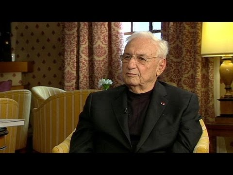 Видео: Архитектор Фрэнк Гери: "я хочу придать зданиям человеческий характер"