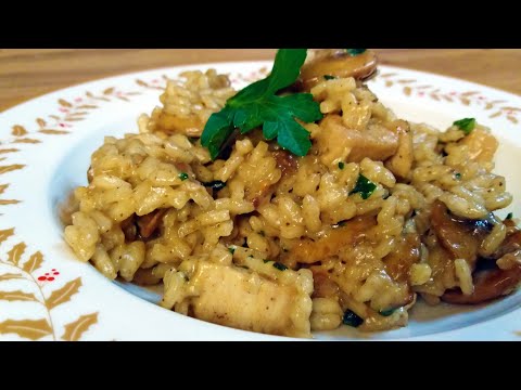 Видео: Ризотто с грибами и курицей