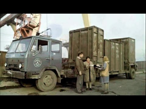 Видео: Ламповые кадры с грузовиками и автобусами из СССР.