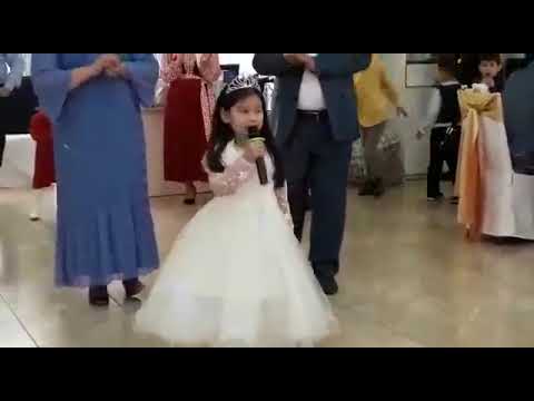 Видео: Қоян Атасына ән айтуда 22.12.2019