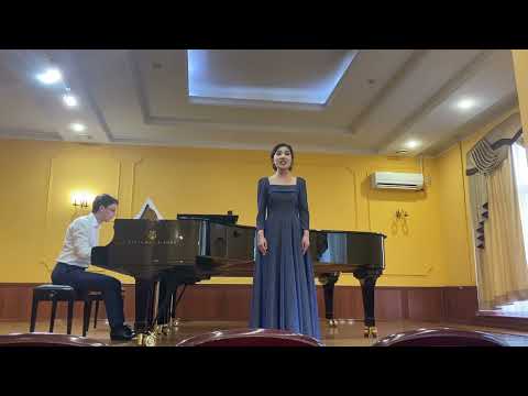 Видео: Вторая Ария Наташи из оперетты “Веспокойное счастье” —Ю. Милютин.сопрано—Лю Лэхуаньцзы