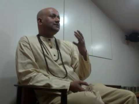 Видео: Что такое дэва или бог согласно йоге?