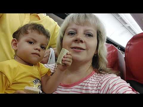 Видео: Первый раз лечу на самолёте #боинг #полёт #страх