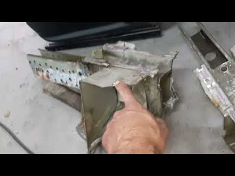 Видео: Sprinter 907.Подготовка к стыковке двух частей. 