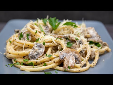 Видео: ПАСТА С ГРИБАМИ в сливочном соусе. РЕЦЕПТ вкусных спагетти | PASTA WITH MUSHROOMS