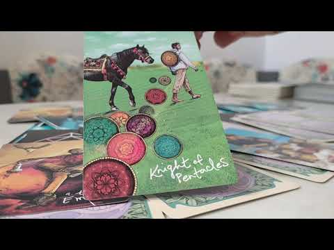 Видео: "Какви са намеренията към съперницата и какви са към Вас?" #гледаненатаро #таро #рийдинг