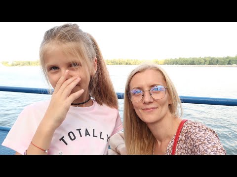 Видео: VLOG 1 Сентября / Прогулка на Киевское море / Послание на стене