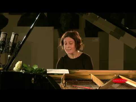 Видео: Варвара Мягкова. Галерея Нико. Произведения " на бис".