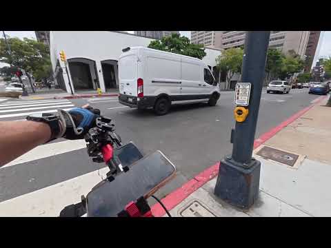 Видео: Стрим из города контрастов 25 Октября 2025. Это Сан Диего, девочки