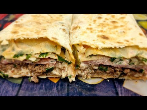 Видео: The most delicious homemade shawarma with minced meat.Самая вкусная домашняя шаурма с фаршем.