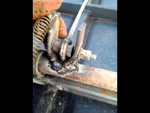 Видео: Тормоза к прицепу мотоблока , дополнение к ленточным