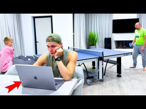 Видео: РАБОТАЕТ только ДАНЯ... ТРАВМЫ нашего детства...