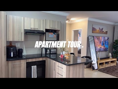 Видео: ЭКСКУРСИЯ ПО КВАРТИРЕ || PLUGS || ЮЖНОАФРИКАНСКИЙ ЮТУБЕР || ODWA MZUZU