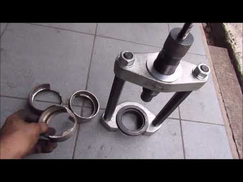 Видео: Замена сайлентблока задней балки Тойота Королла, Витц и  другие подобные модели.