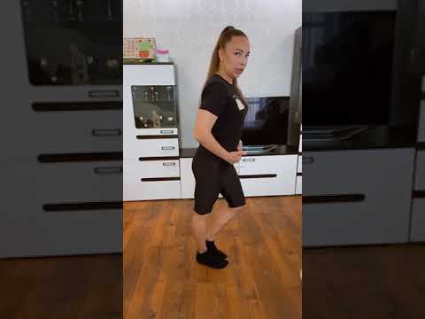 Видео: Онлайн-тренировка (03.06.20). Латина. Свивл (техника исполнения)