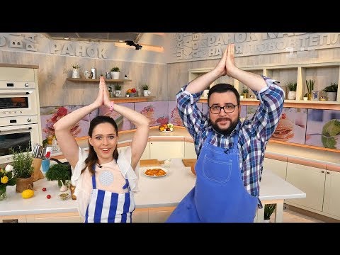 Видео: Готовим оладьи с вокалисткой группы "The hardkiss" Юлией Саниной