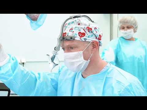 Видео: Острый парапроктит и свищ прямой кишки - одноэтапное лазерное хирургическое лечение.