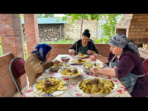 Видео: Традиционный азербайджанский рецепт хинкали | Рецепты урожая вишни и курицы