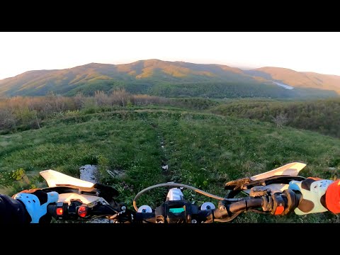 Видео: Горы, лес, ущелья.