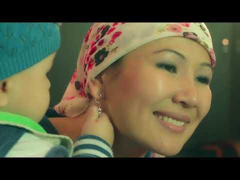 Видео: Мен дуйнону апам менен тааныгам