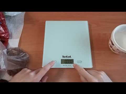 Видео: Демонстрация работы кухонных весов Tefal BC5304V0