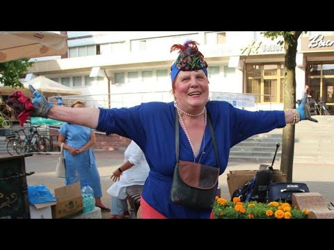 Видео: Известная брестская художница Наталья Черноголова