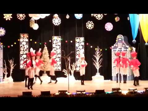 Видео: Дивертисмент. Киев. Марш оловянных солдатиков.