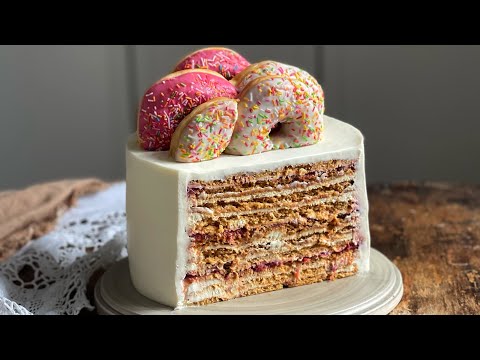 Видео: Новый Медовик 2025 с клубникой и сметанно-сливочным кремом