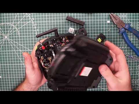 Видео: Заміна тумблера Radiomaster TX12