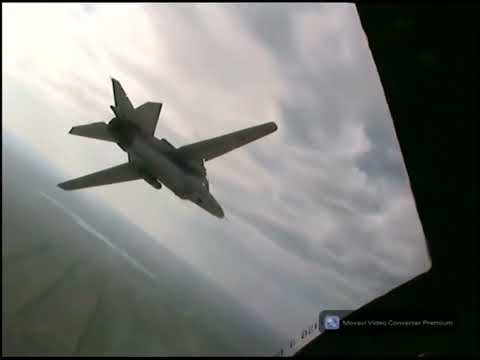 Видео: Взлет звена по парно МиГ-23УБ и МиГ-27М, сбор группы на догоне.