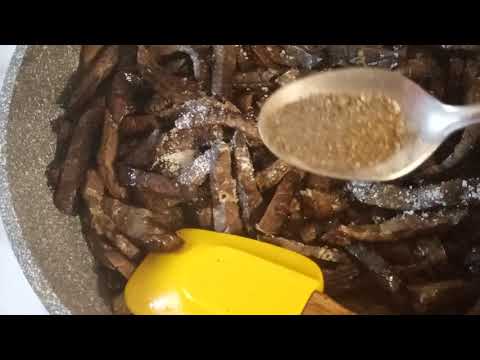 Видео: Вы скупите всё говяжье легкое на мясном рынке.#Деликатез за 30 рублей. #Чипсы из говяжьего легкого.