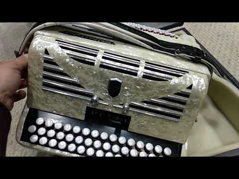 Видео: Встроенная микрофонная система для баяна/аккордеона accordion sound