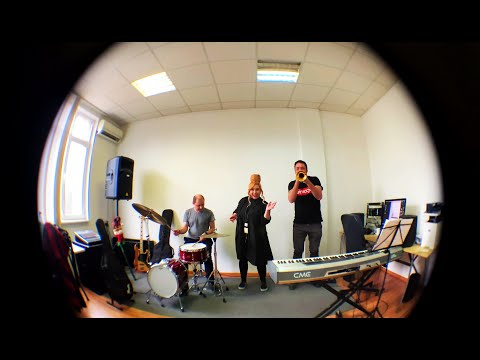 Видео: Околосветско пътешествие - Съвременен джаз с българска лирика