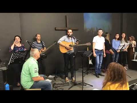 Видео: Хвалебна вечерна служба на ББЦ "Кръстопът" 15.08.2018г.