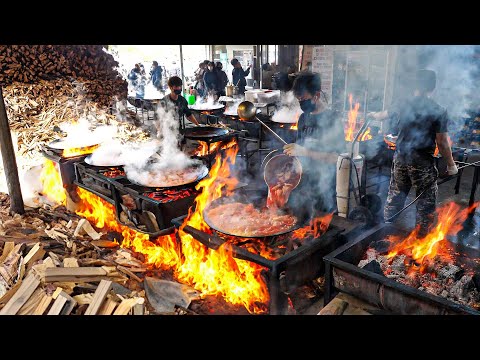 Видео: Знаменитое корейское блюдо из курицы, приготовленное на огромном огне — корейская уличная еда