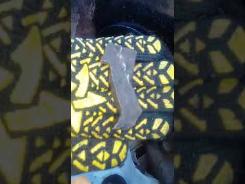 Видео: ЮМЗ 6 съёмник подшипника 411 с оси дифференциала.