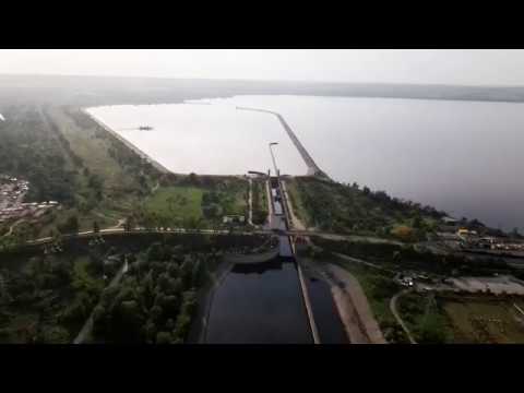 Видео: Канів з висоти пташиного польоту. Червень 2020 року.